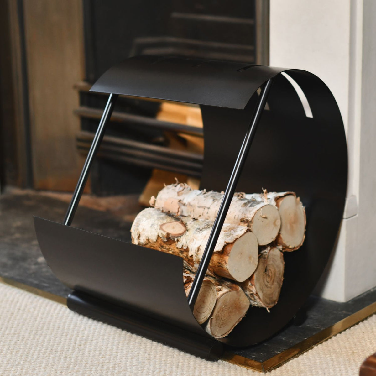 'Keyla' Black Steel Curved Log Holder– The Fireside Store