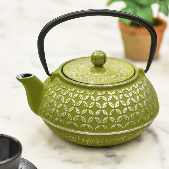 Green Teapot with Lid On 
