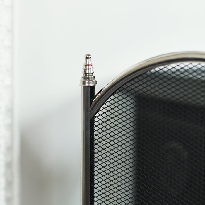 Silver Finial On Mesh Guard 