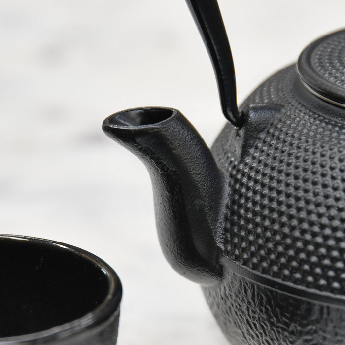 close up of spout 
